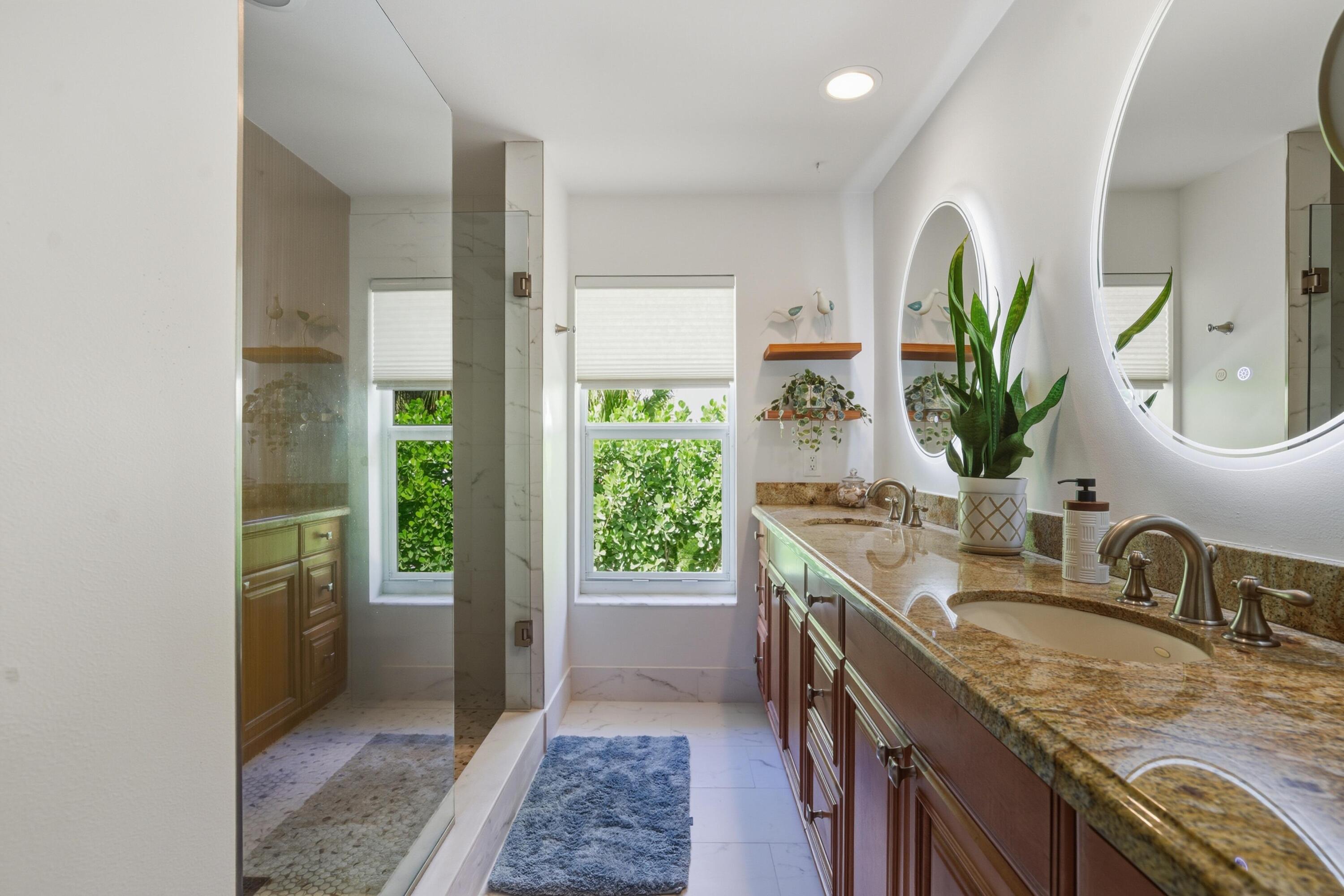 LIGHTHOUSE POINT FIRST SEC - Residential