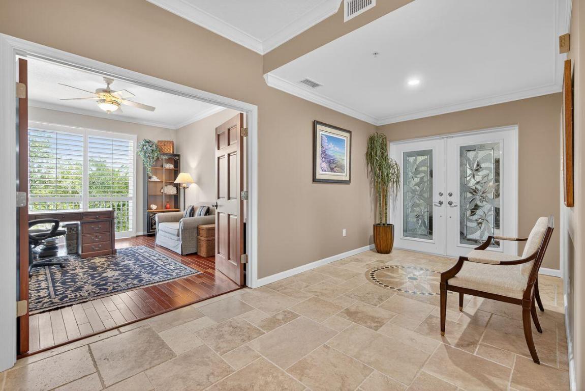 ADMIRALTY CONDO - Residential