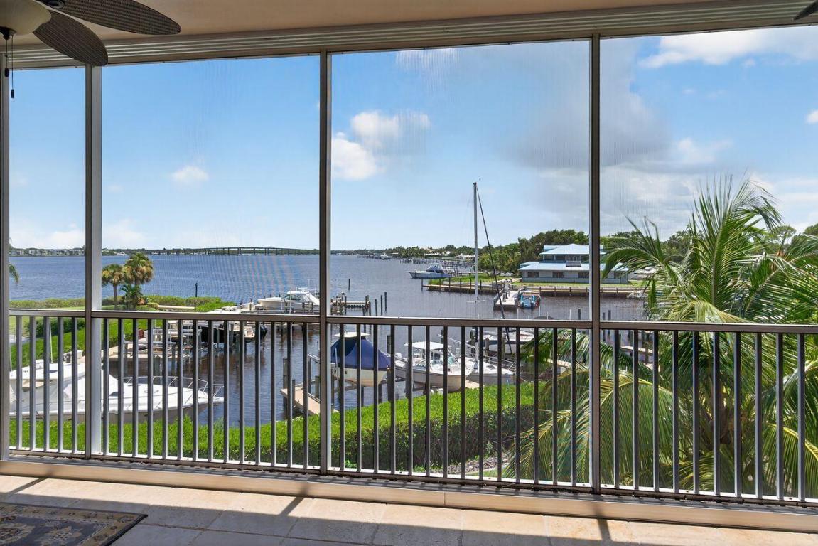 ADMIRALTY CONDO - Residential