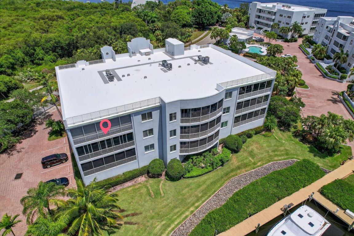 ADMIRALTY CONDO - Residential