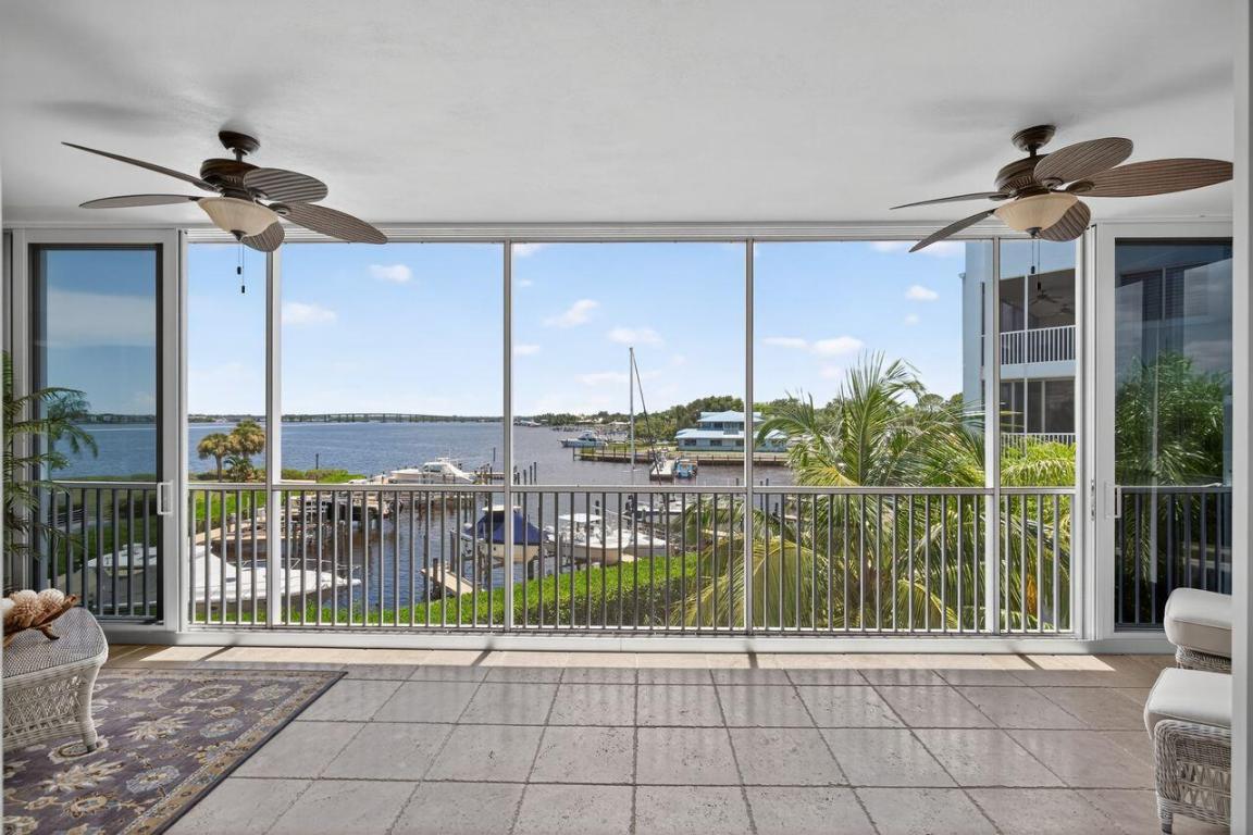 ADMIRALTY CONDO - Residential