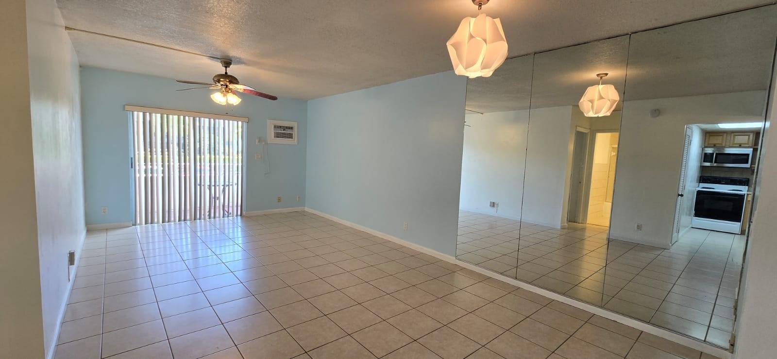 3201 NE 14th Street Cswy 105