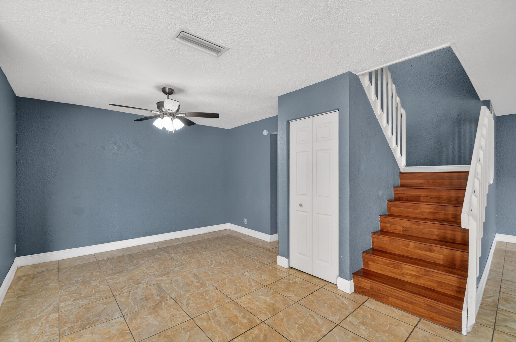 WOODLANDS OF PALM SPRINGS - Residential