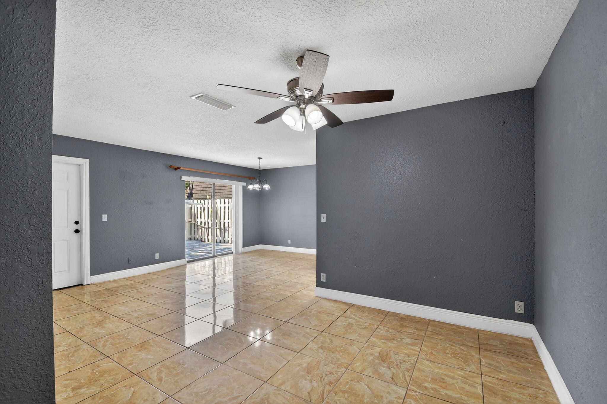 WOODLANDS OF PALM SPRINGS - Residential