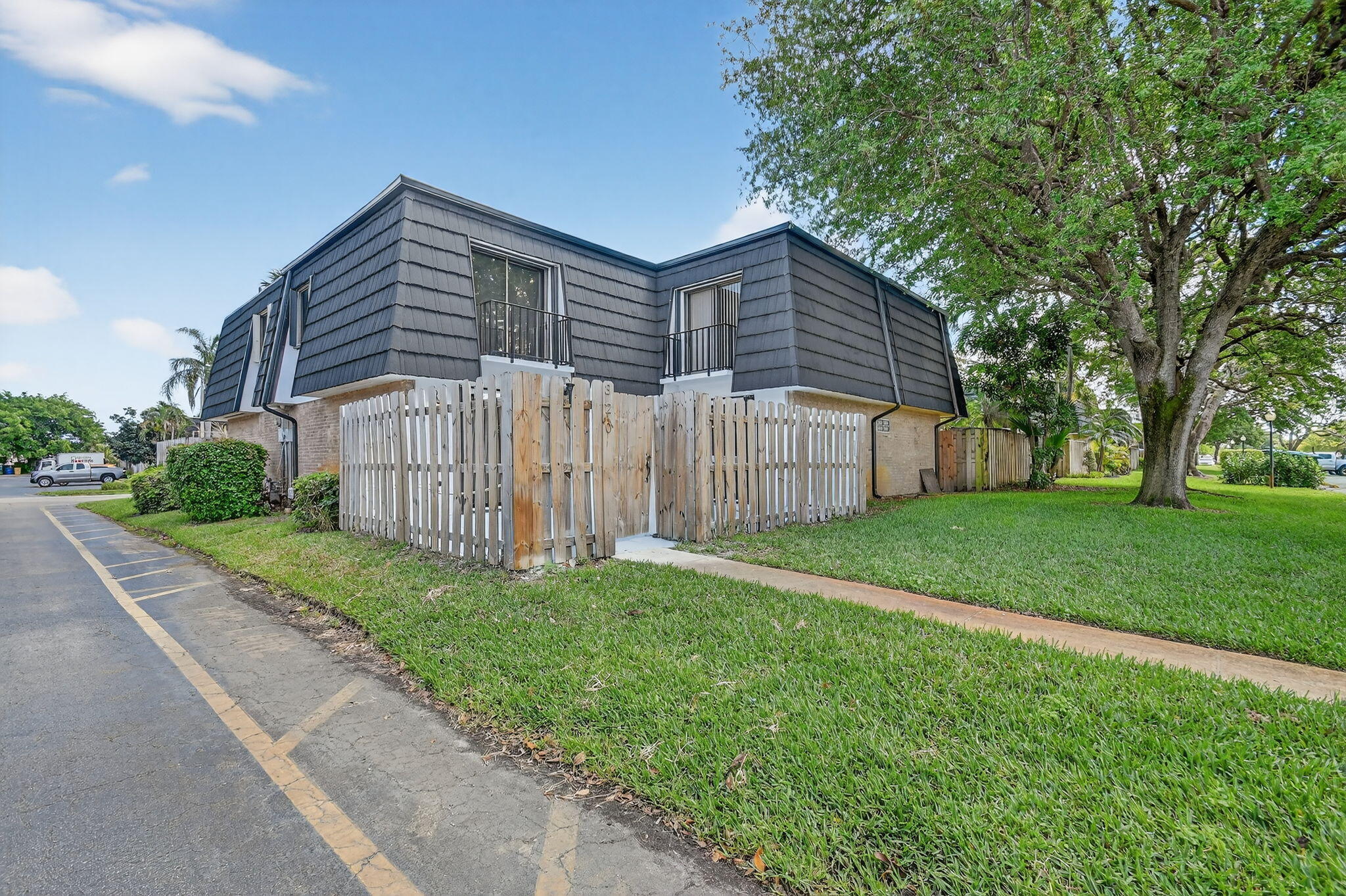 WOODLANDS OF PALM SPRINGS - Residential