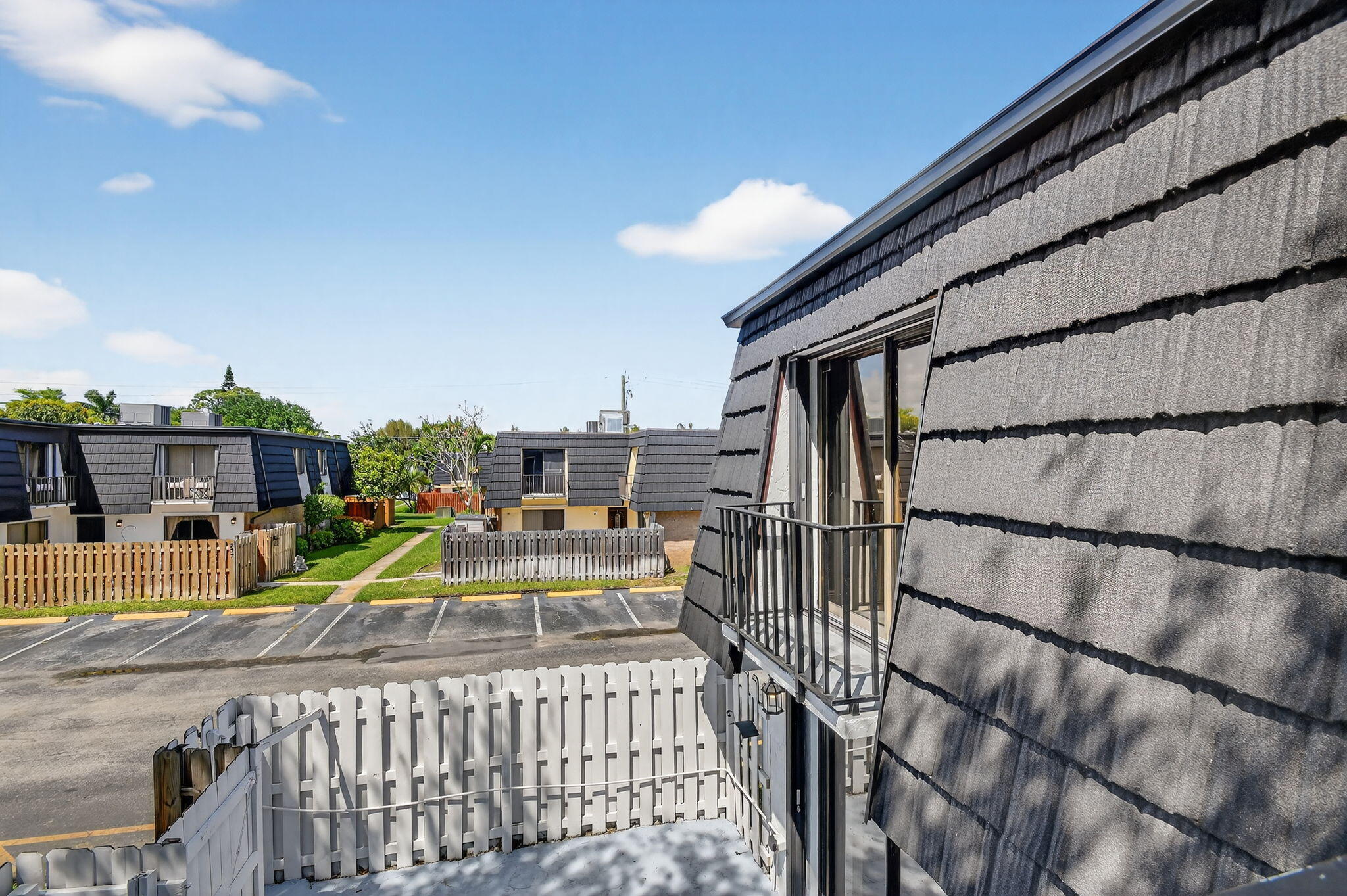 WOODLANDS OF PALM SPRINGS - Residential