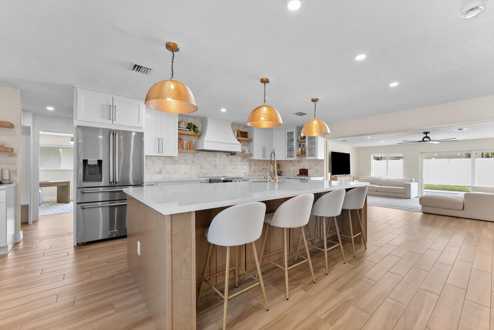 BOCA RATON SQUARE UNIT 4 - Residential