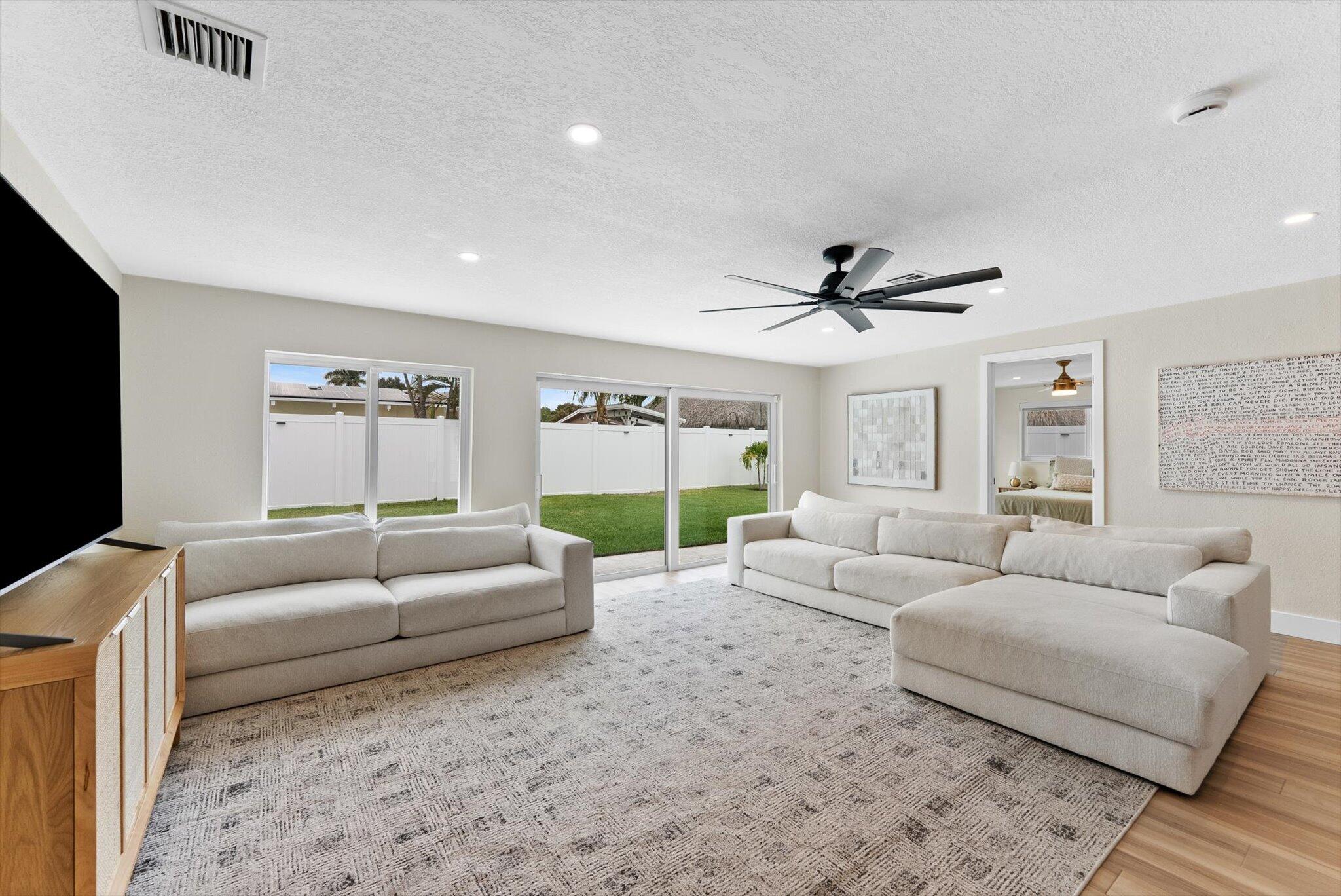 BOCA RATON SQUARE UNIT 4 - Residential