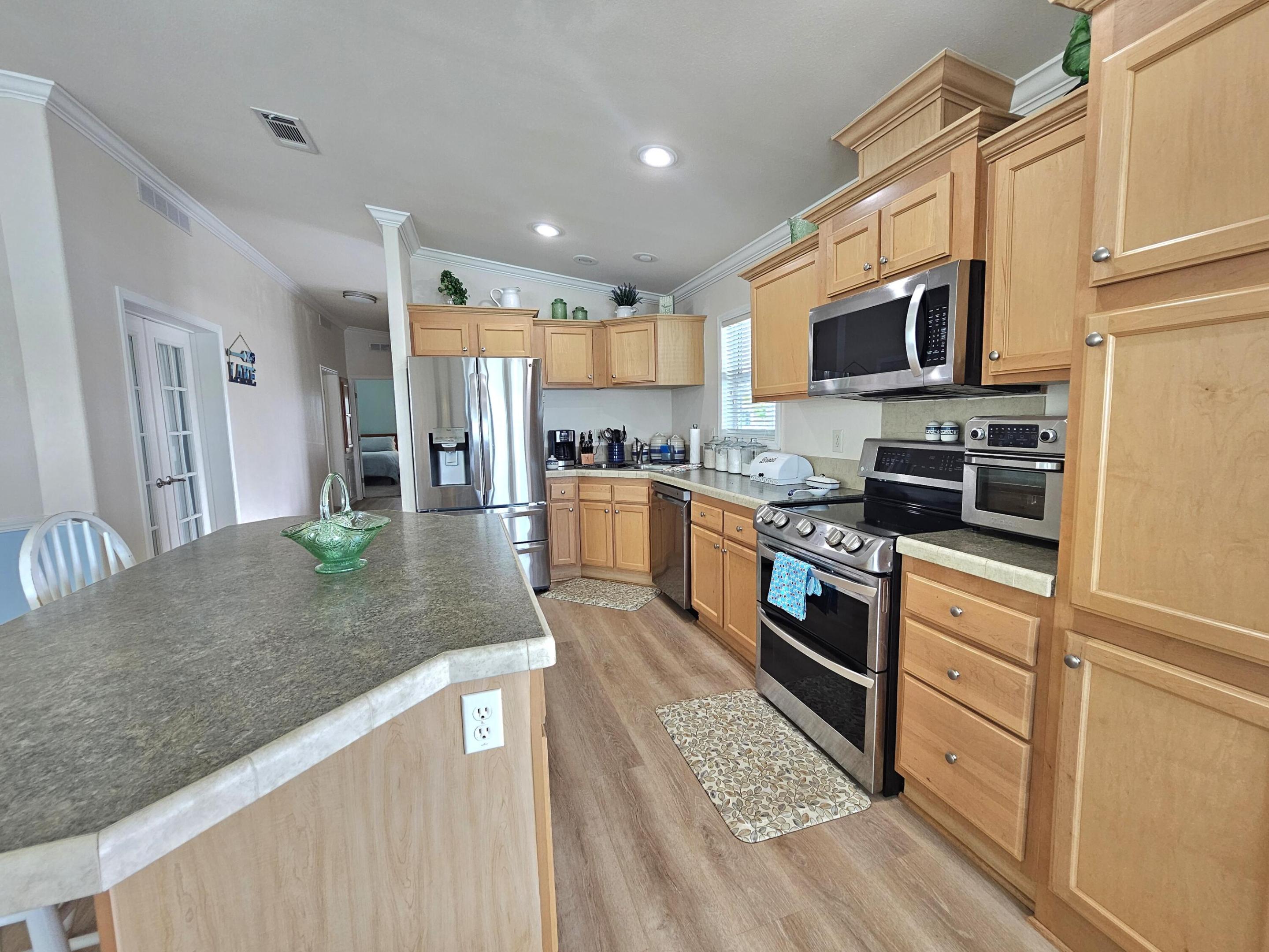 PLEASANT VILLAGE - Residential