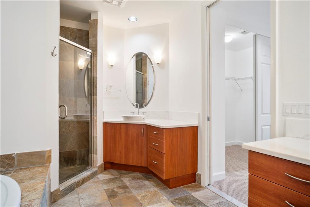 WILTON STATION - Residential