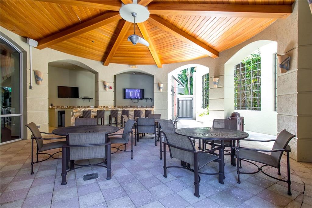 WILTON STATION - Residential