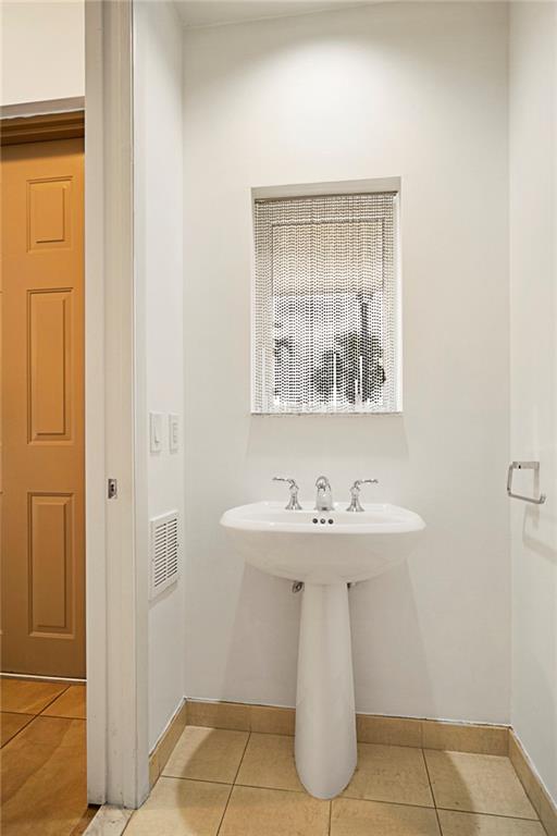 WILTON STATION - Residential