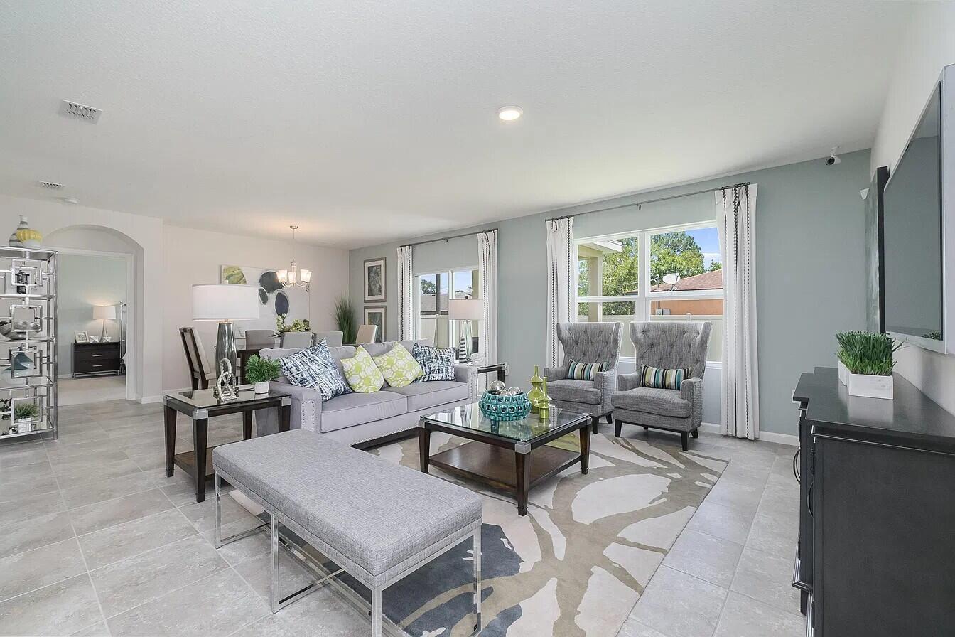 1009 SW Dilido Lane