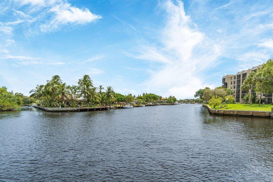 BOCA BAYOU CONDO - Residential Lease