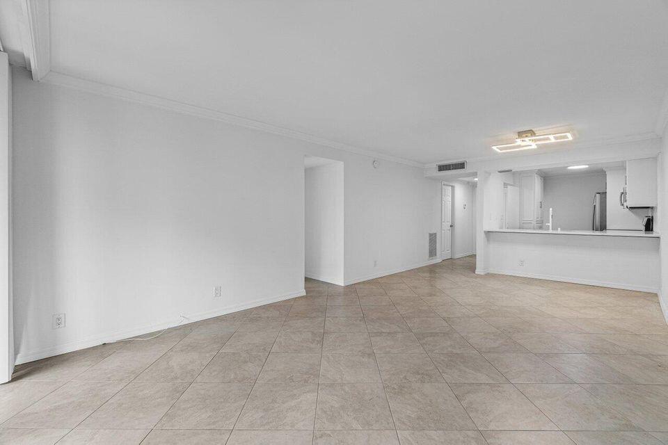 BOCA BAYOU CONDO - Residential Lease