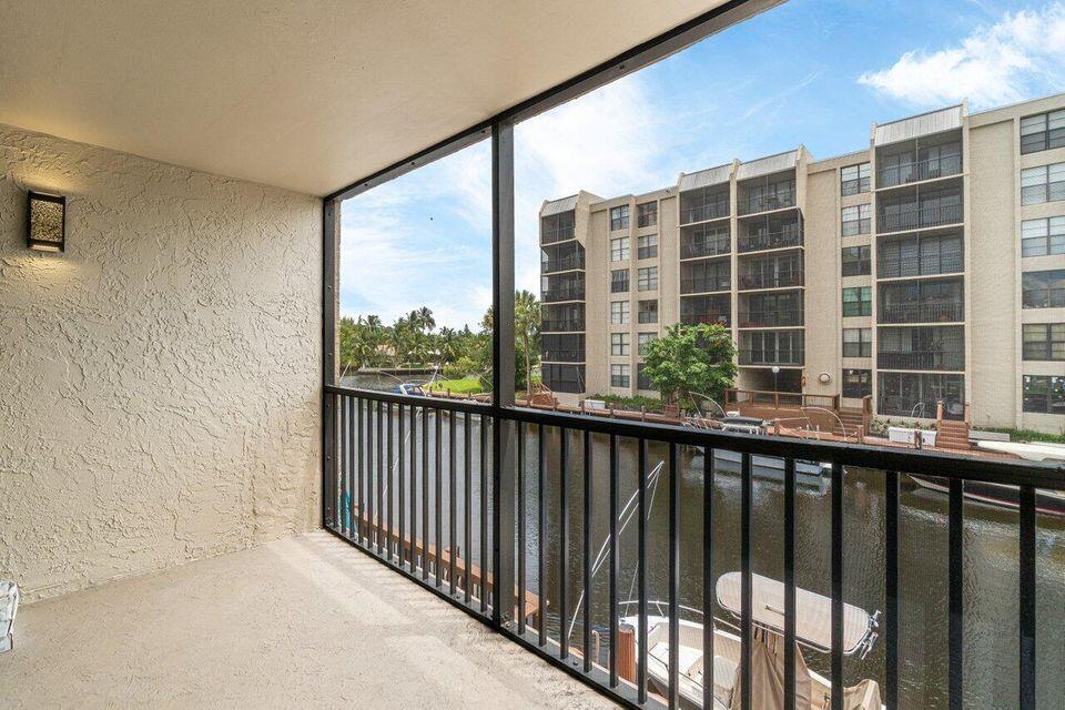 BOCA BAYOU CONDO - Residential Lease