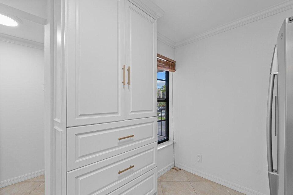 BOCA BAYOU CONDO - Residential Lease