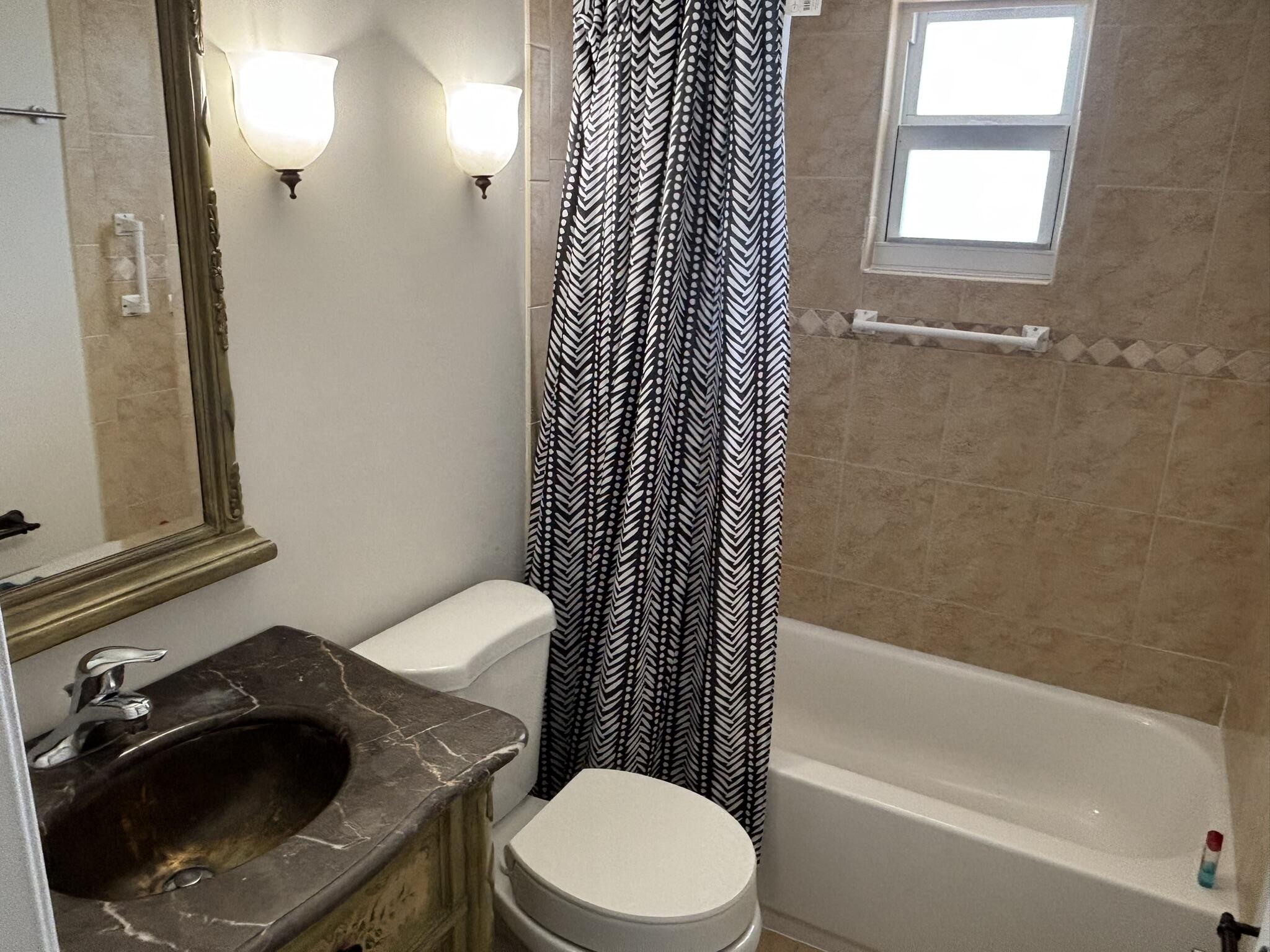 LAKE CLARKE GARDENS CONDO 8 - Residential Lease