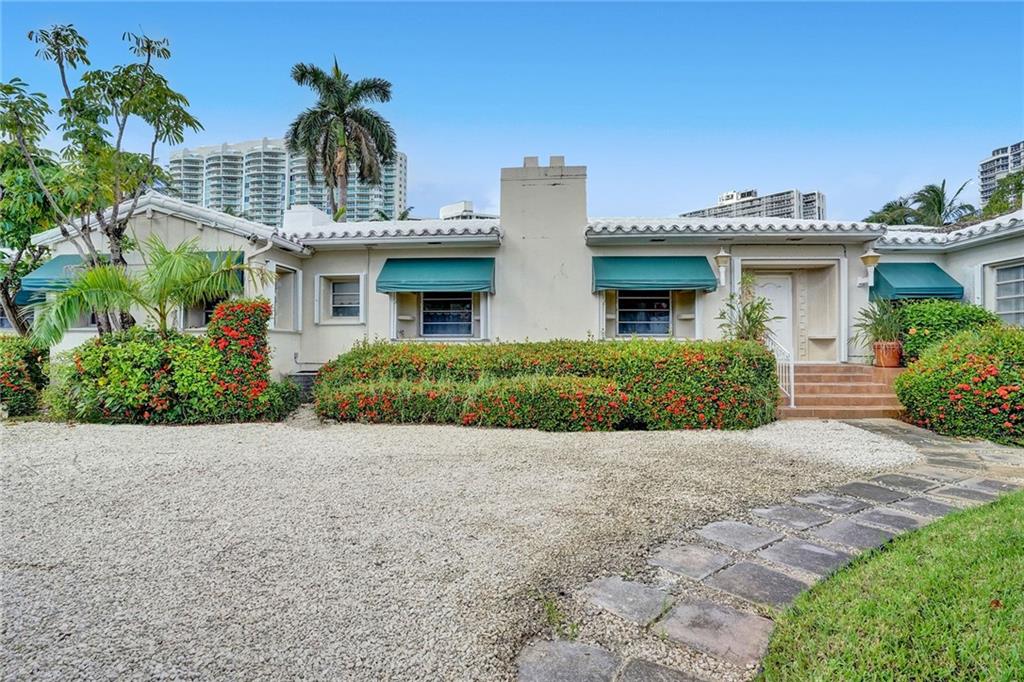 GOLDEN BEACH SEC E - Residential