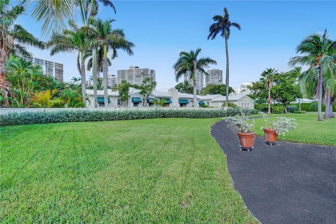 GOLDEN BEACH SEC E - Residential