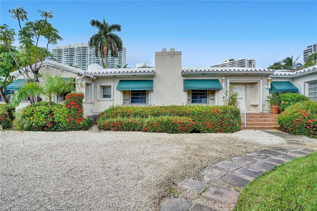 GOLDEN BEACH SEC E - Residential