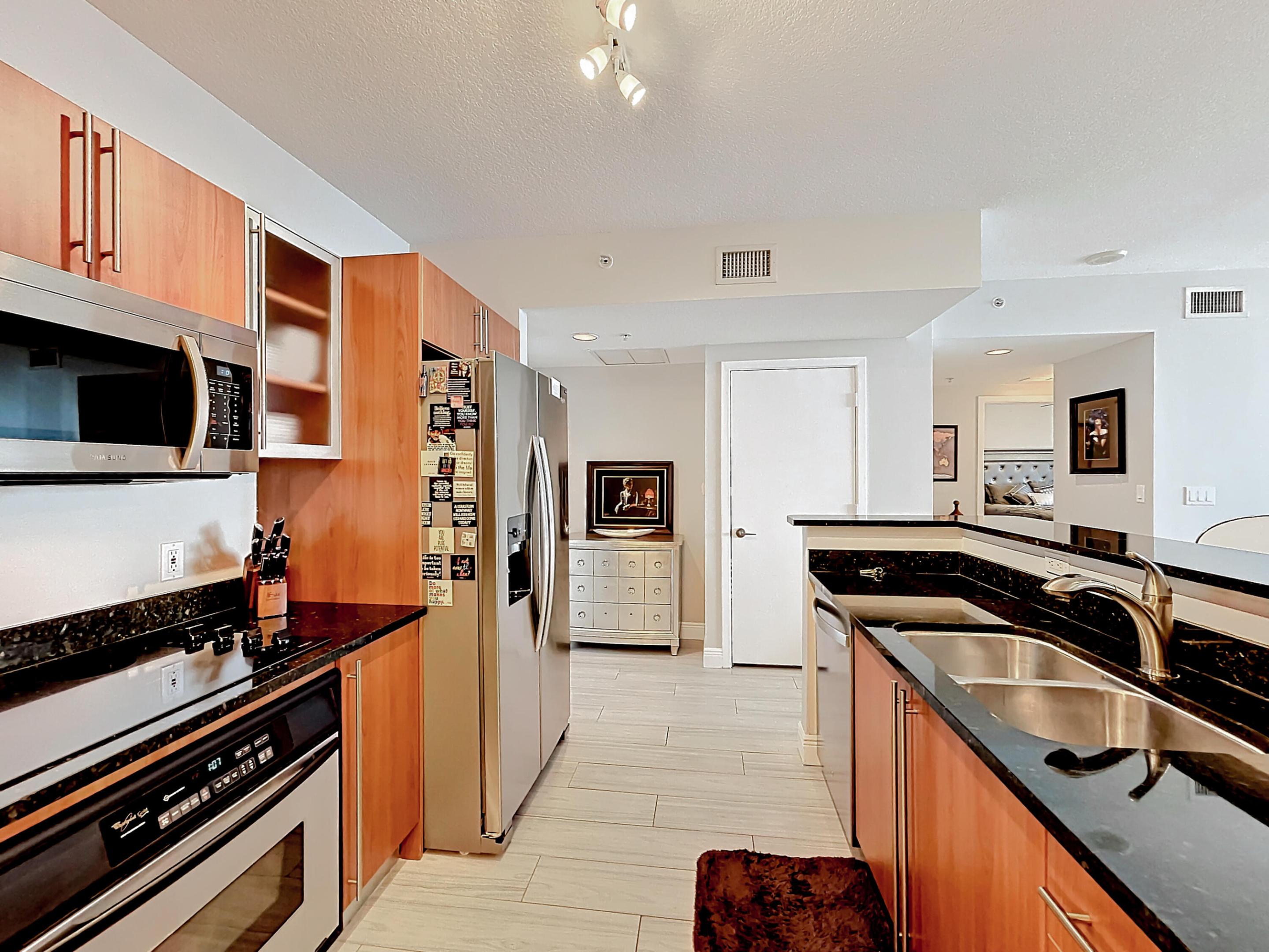1551 N Flagler Drive 1212
