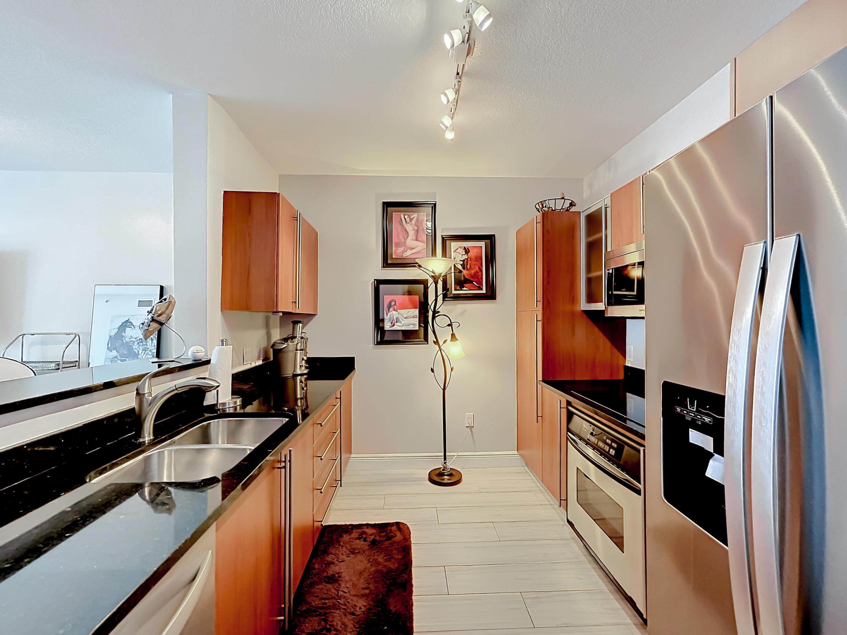 1551 N Flagler Drive 1212