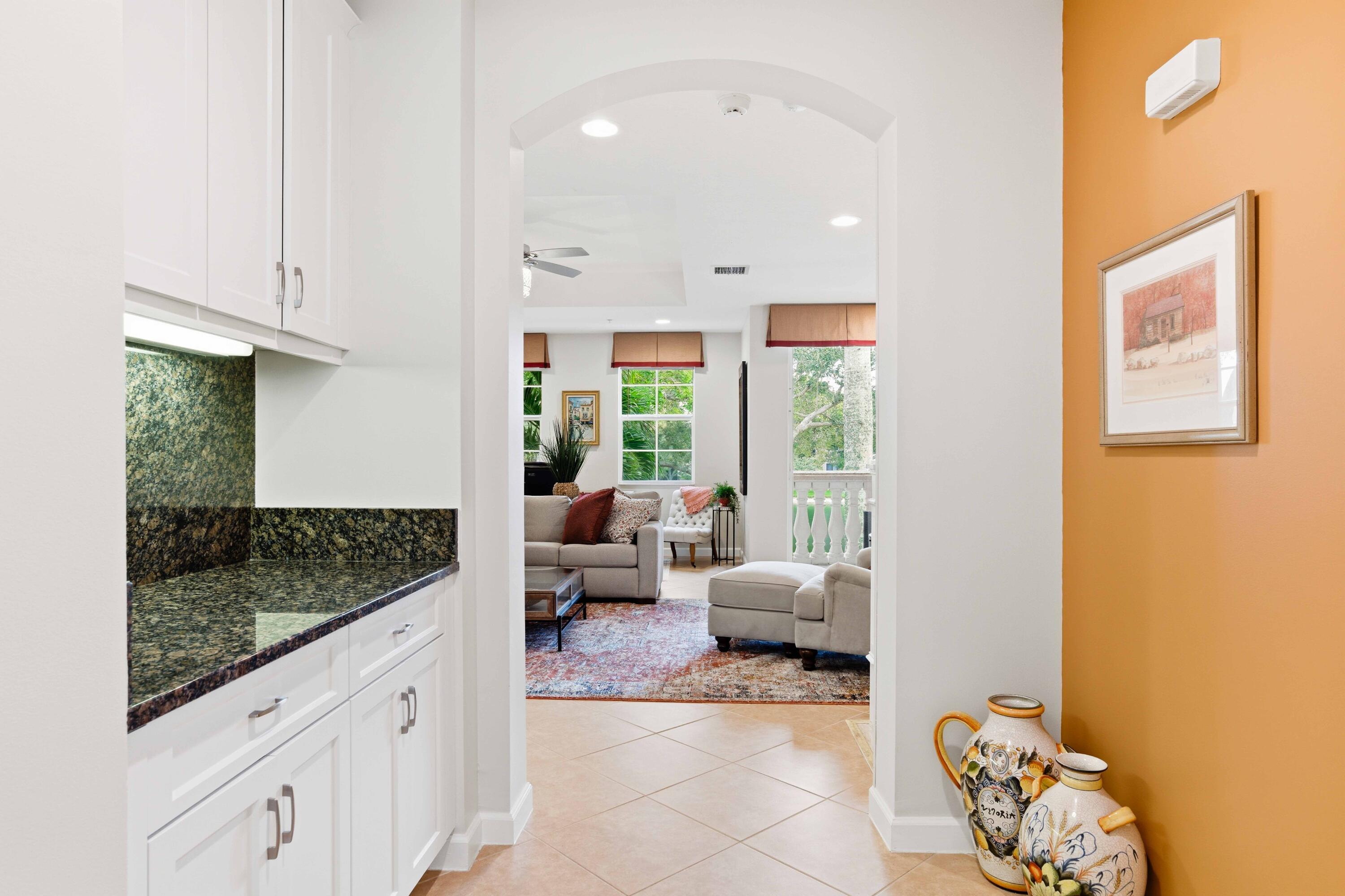 HARBOUR OAKS - Residential Lease