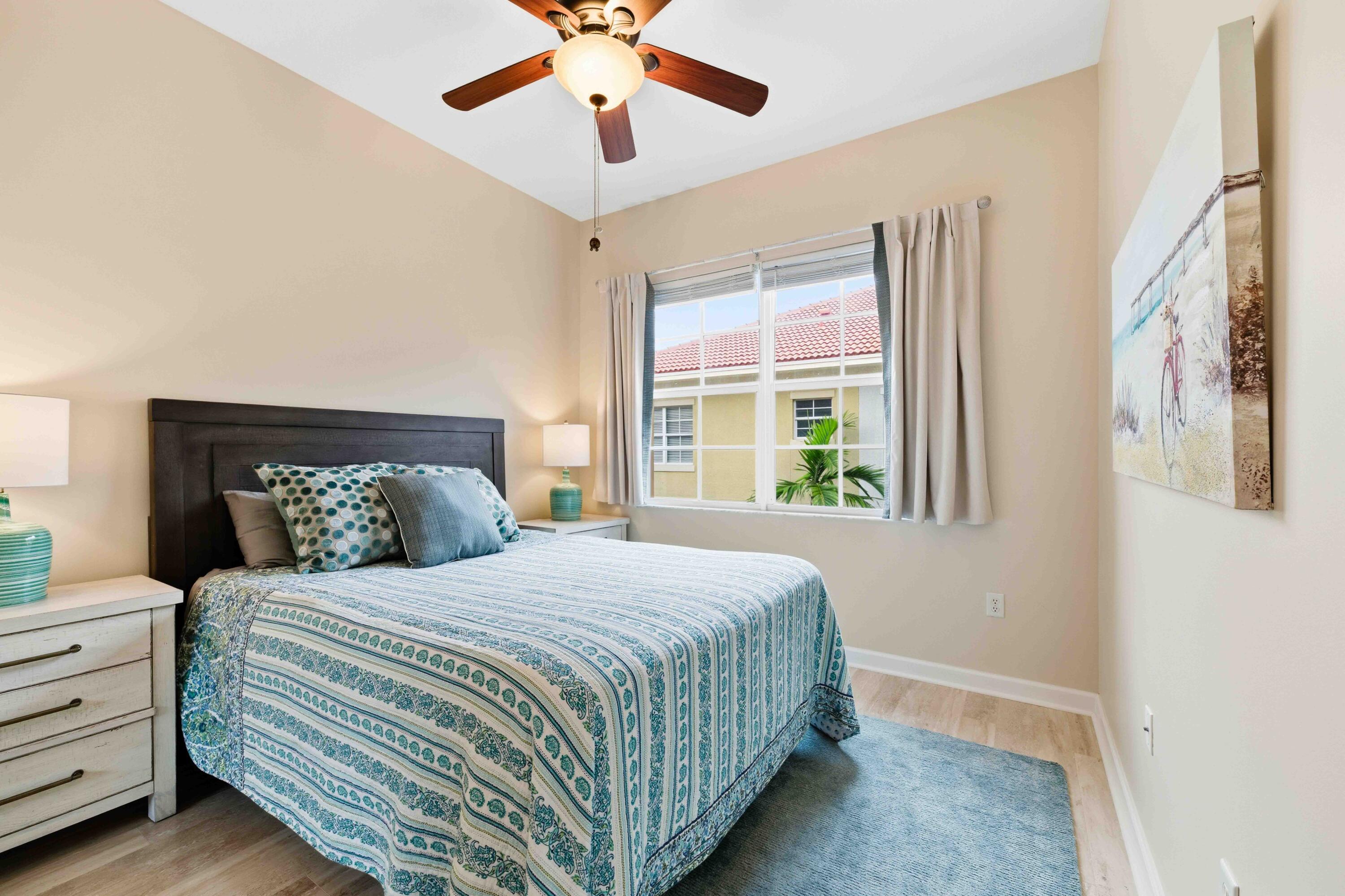 HARBOUR OAKS - Residential Lease