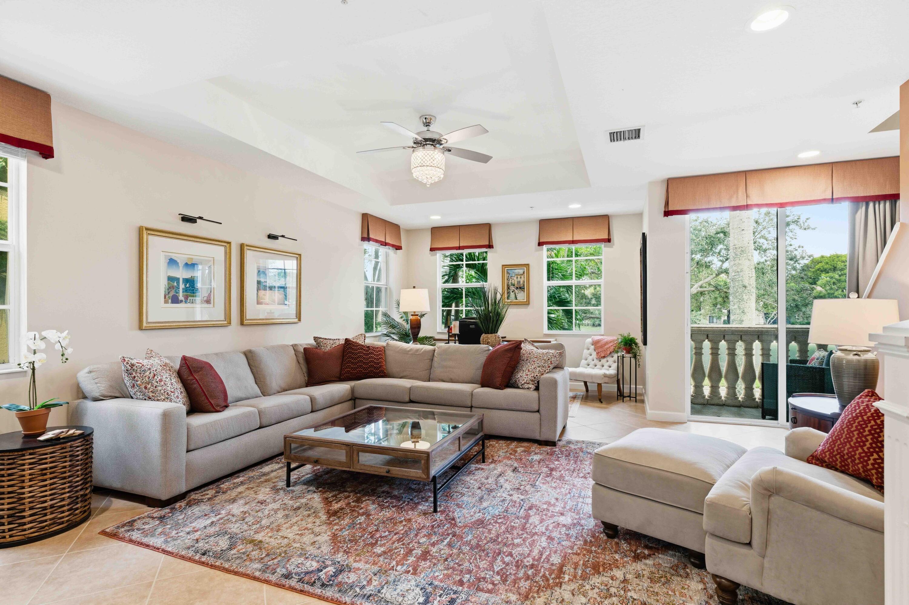 HARBOUR OAKS - Residential Lease