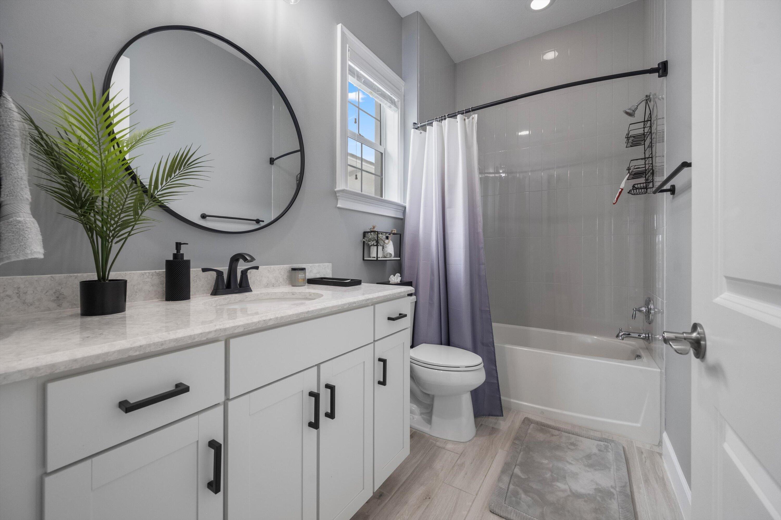 HAMMOCKS OF WESTLAKE - Residential