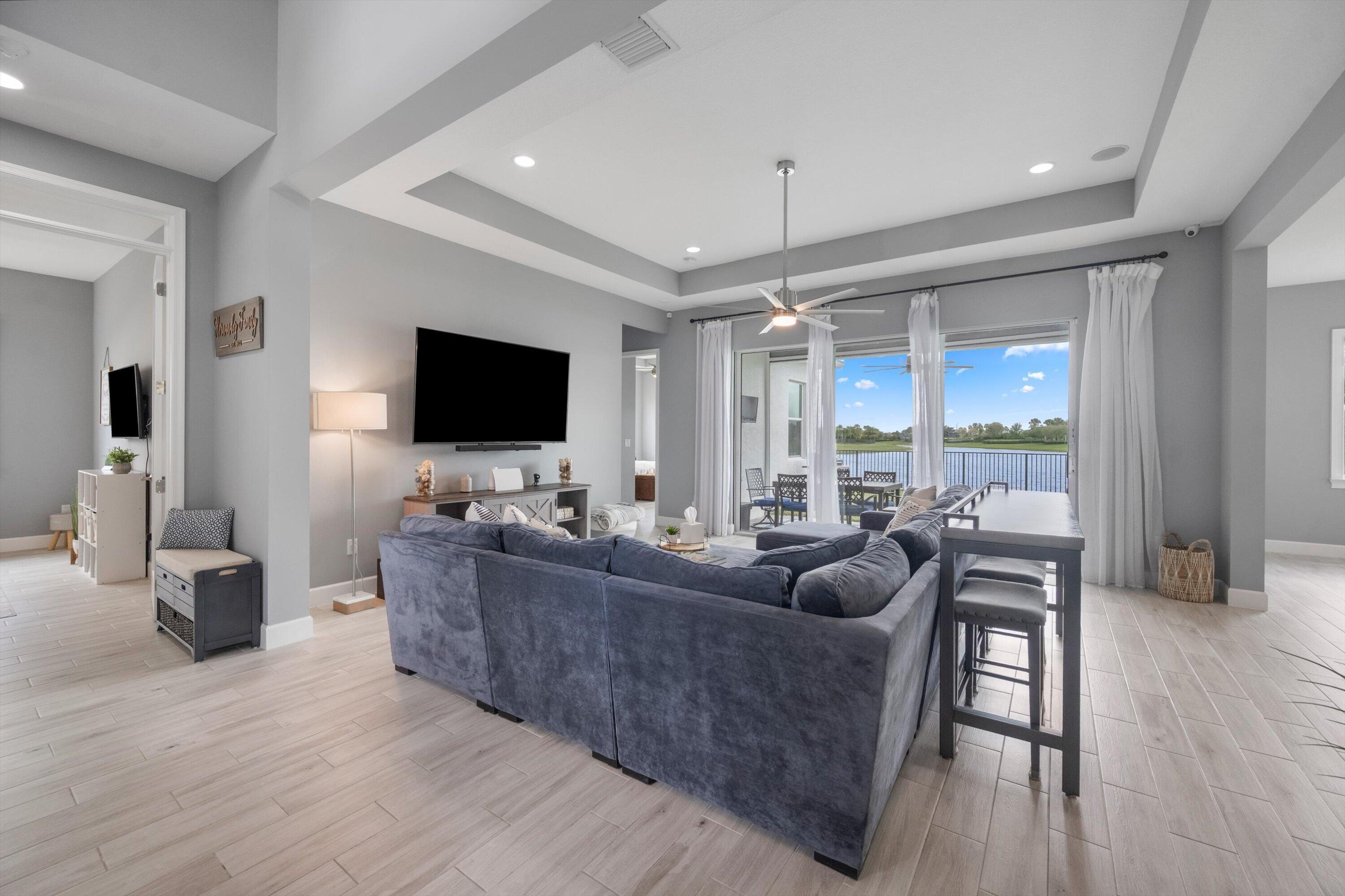 HAMMOCKS OF WESTLAKE - Residential