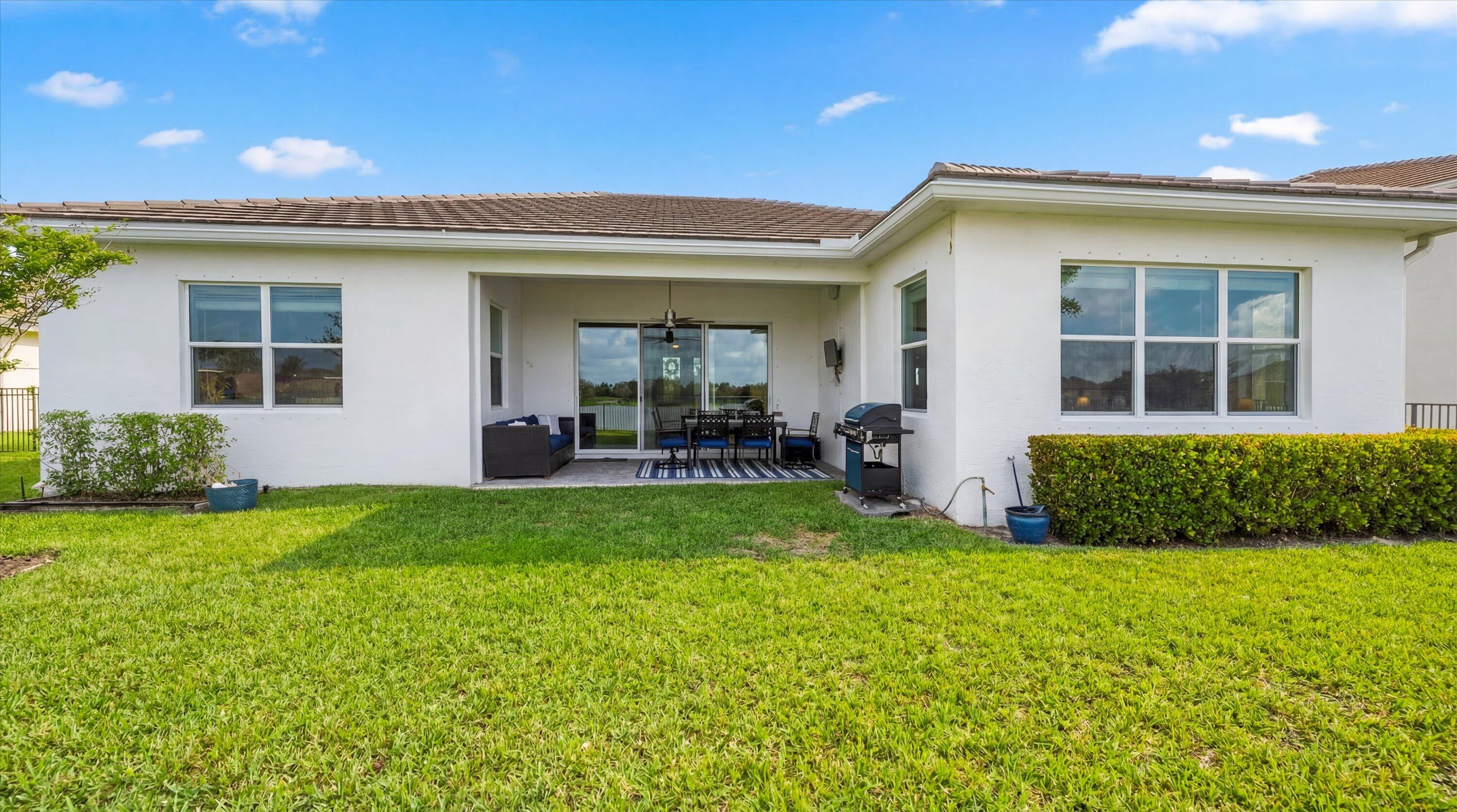 HAMMOCKS OF WESTLAKE - Residential