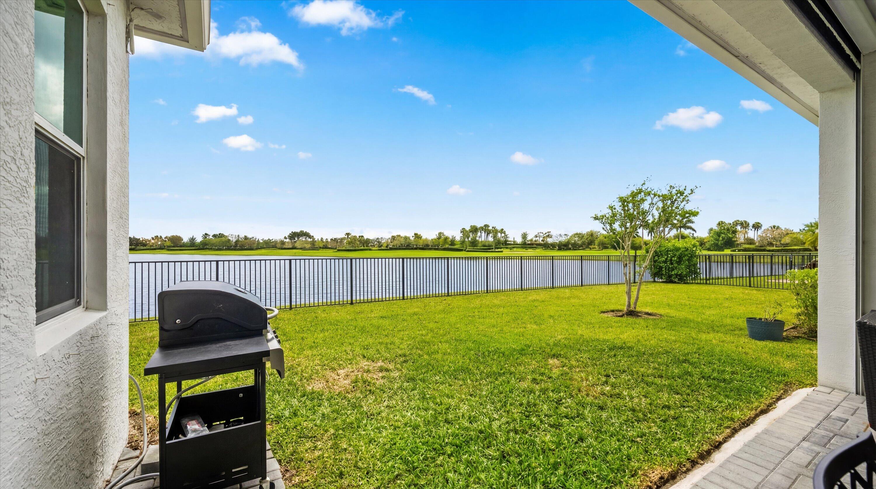 HAMMOCKS OF WESTLAKE - Residential