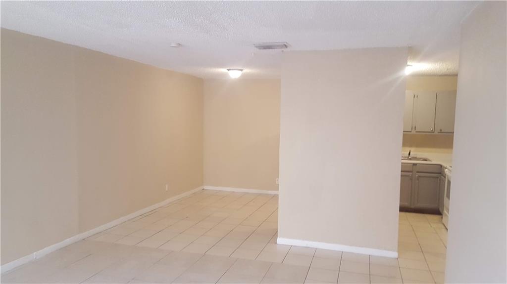 Inverness Village One Con - Residential Lease