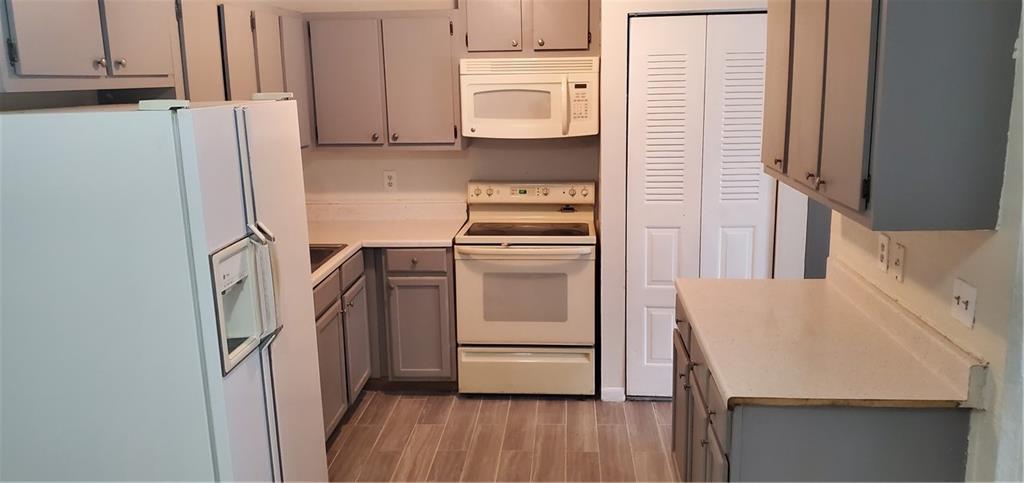 Inverness Village One Con - Residential Lease