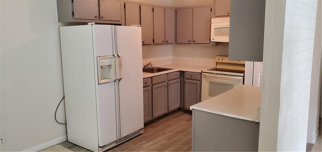 Inverness Village One Con - Residential Lease