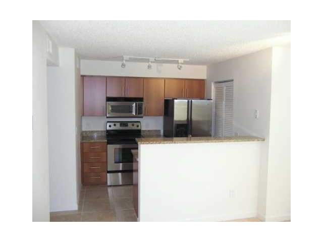 BAHIA AT DELRAY CONDO - Residential Lease