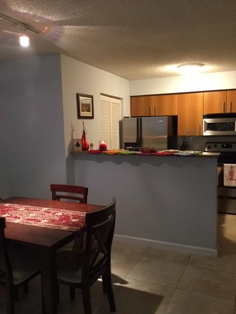 BAHIA AT DELRAY CONDO - Residential Lease