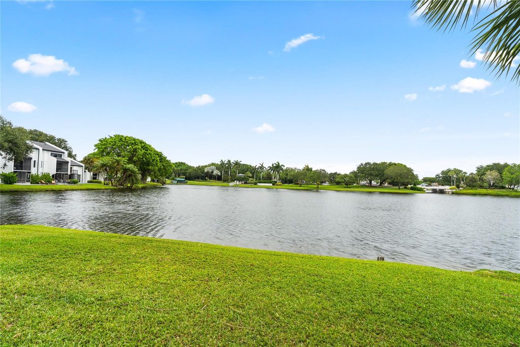 Photo of 3405 Bridgewood Drive #3405, Boca Raton, FL 33434 (MLS # F10506997)