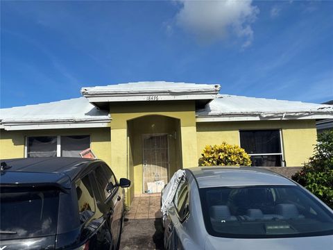 18476 NW 52nd Path Miami Gardens FL 33055