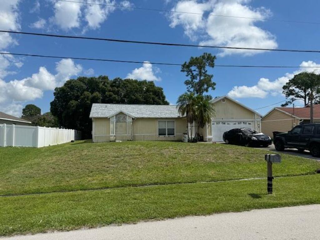 Photo of 1273 SW Marmore Avenue, Port Saint Lucie, FL 34953 (MLS # B26029109)