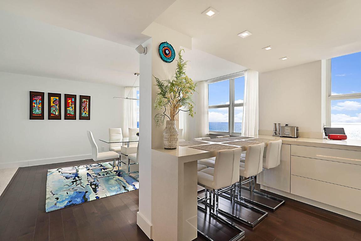 CLARENDON CONDO - Residential