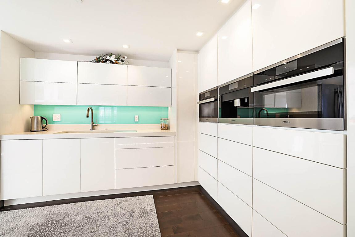 CLARENDON CONDO - Residential