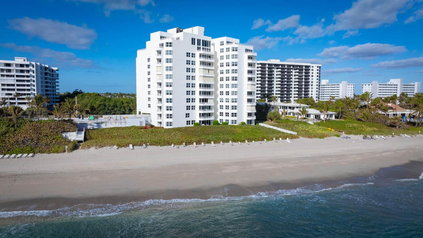 CLARENDON CONDO - Residential