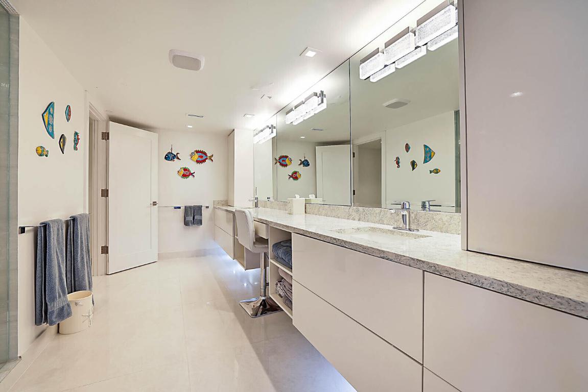 CLARENDON CONDO - Residential