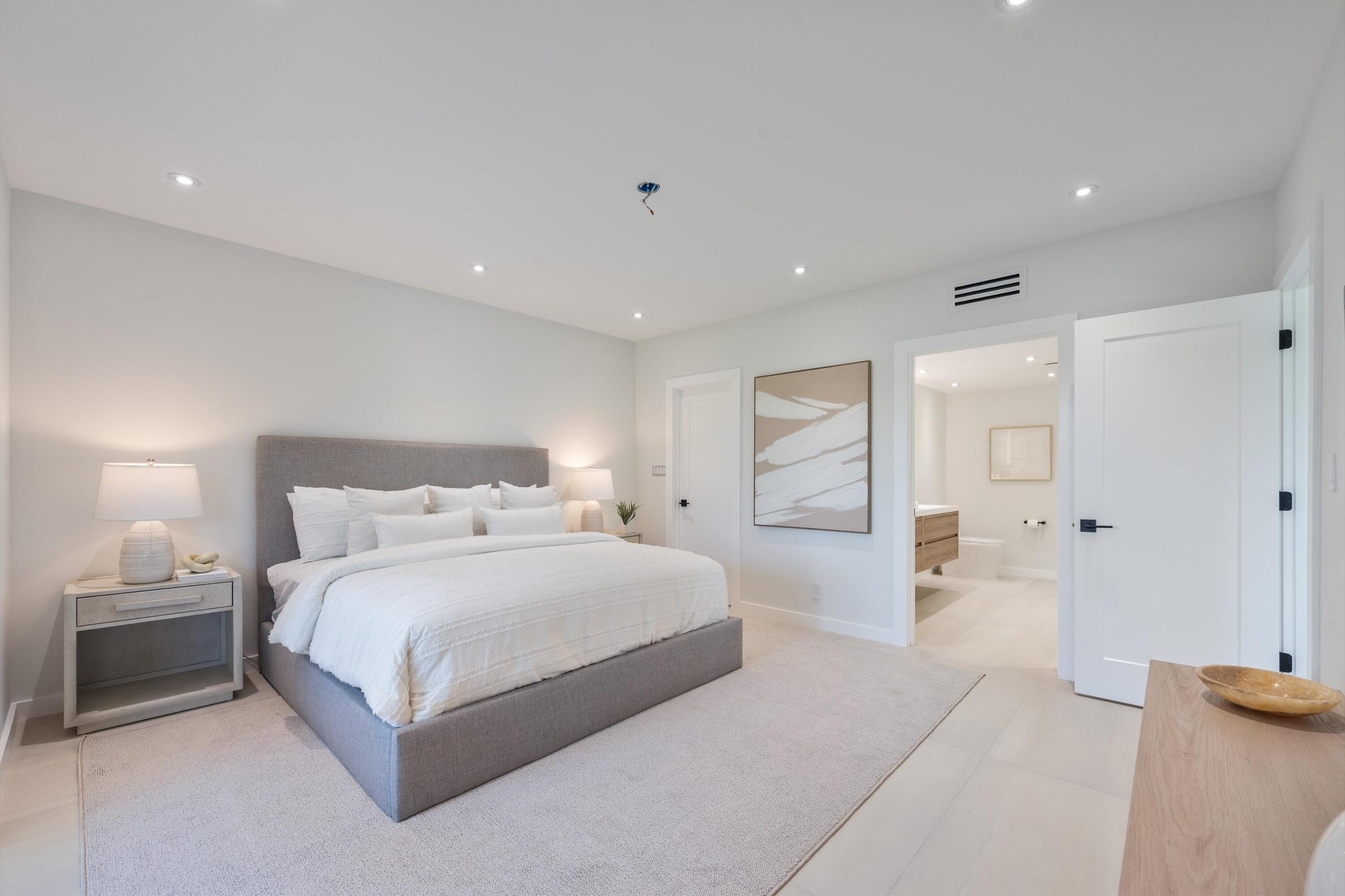 GREENSWARD VILLAGE CONDO - Residential