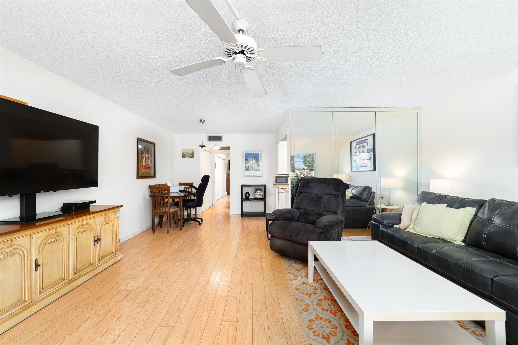 1153 Cambridge G