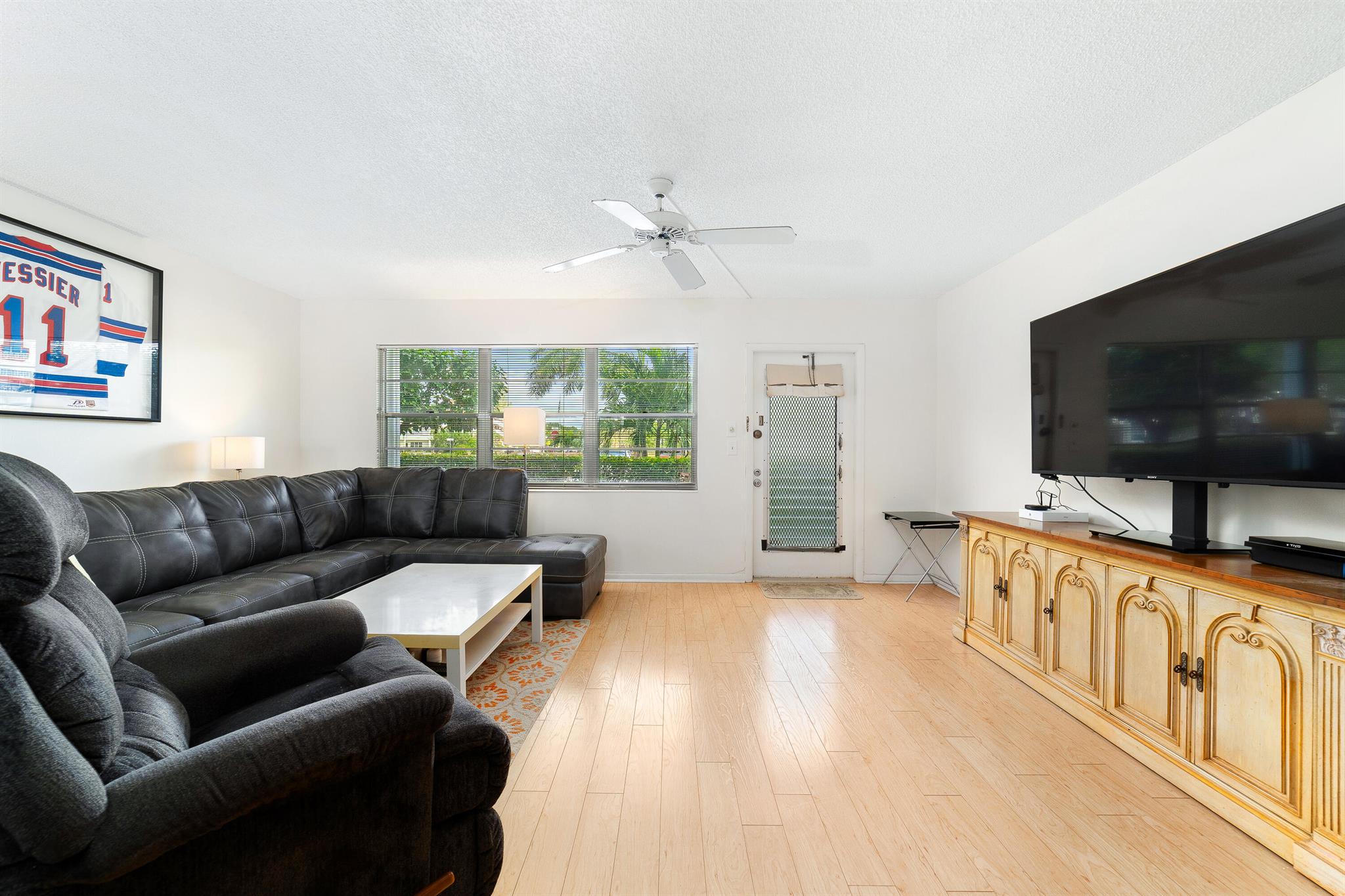 1153 Cambridge G