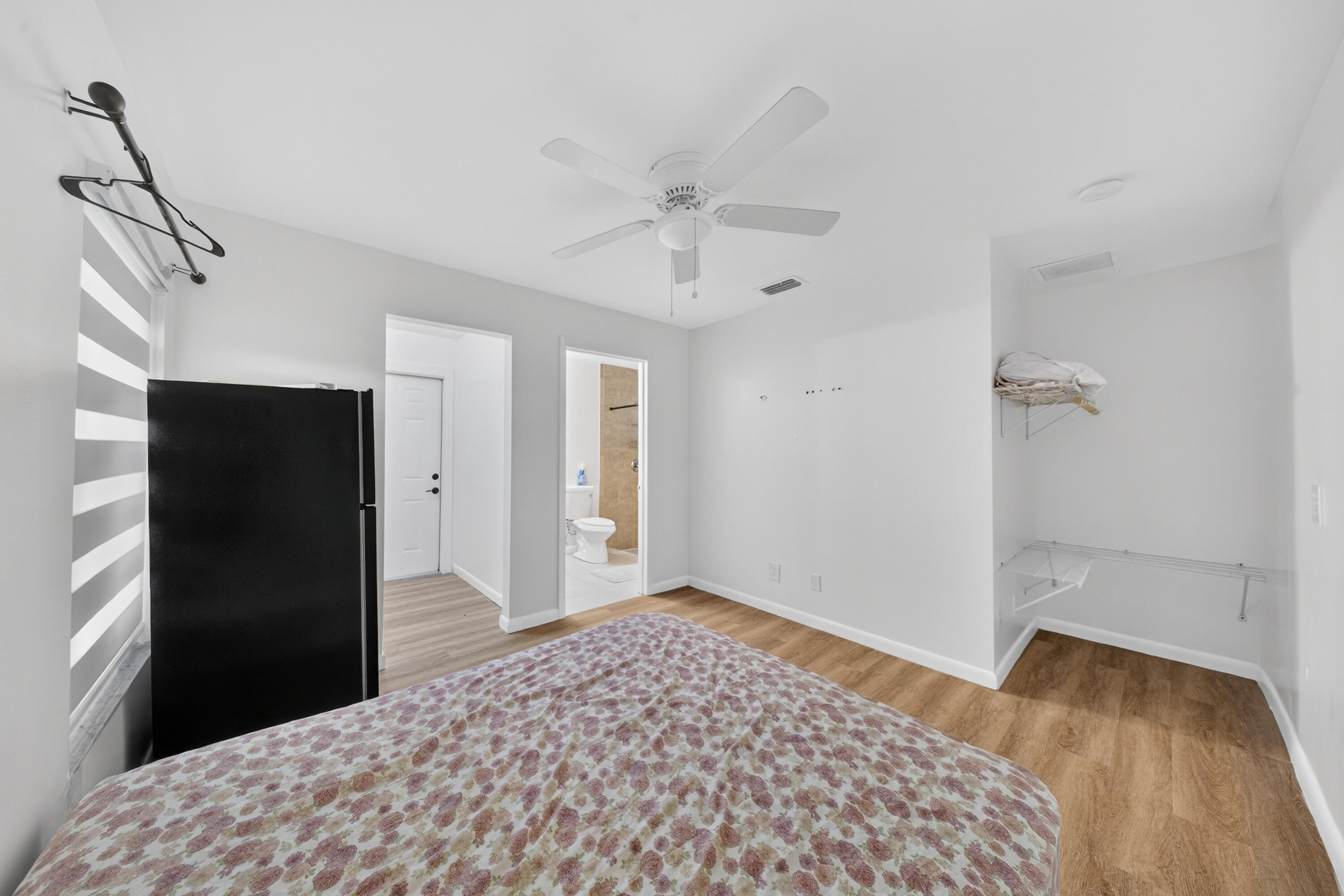 PALM BEACH COLONY SEC 2 REPL IN - Residential Lease